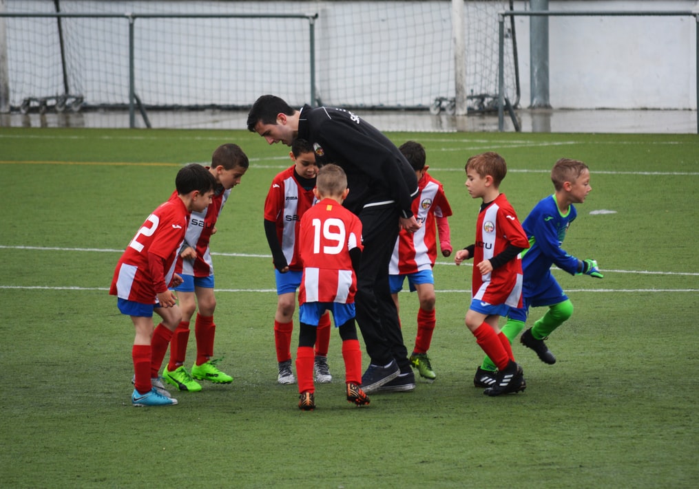 Szkółki piłkarskie dla dzieci otrzymają wsparcie od rządu!