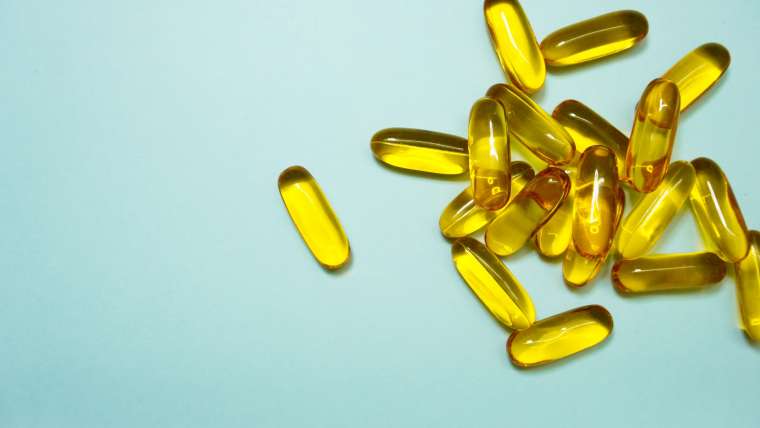 W tabletkach czy w płynie – która forma witamin sprawdzi się najlepiej u osób starszych?